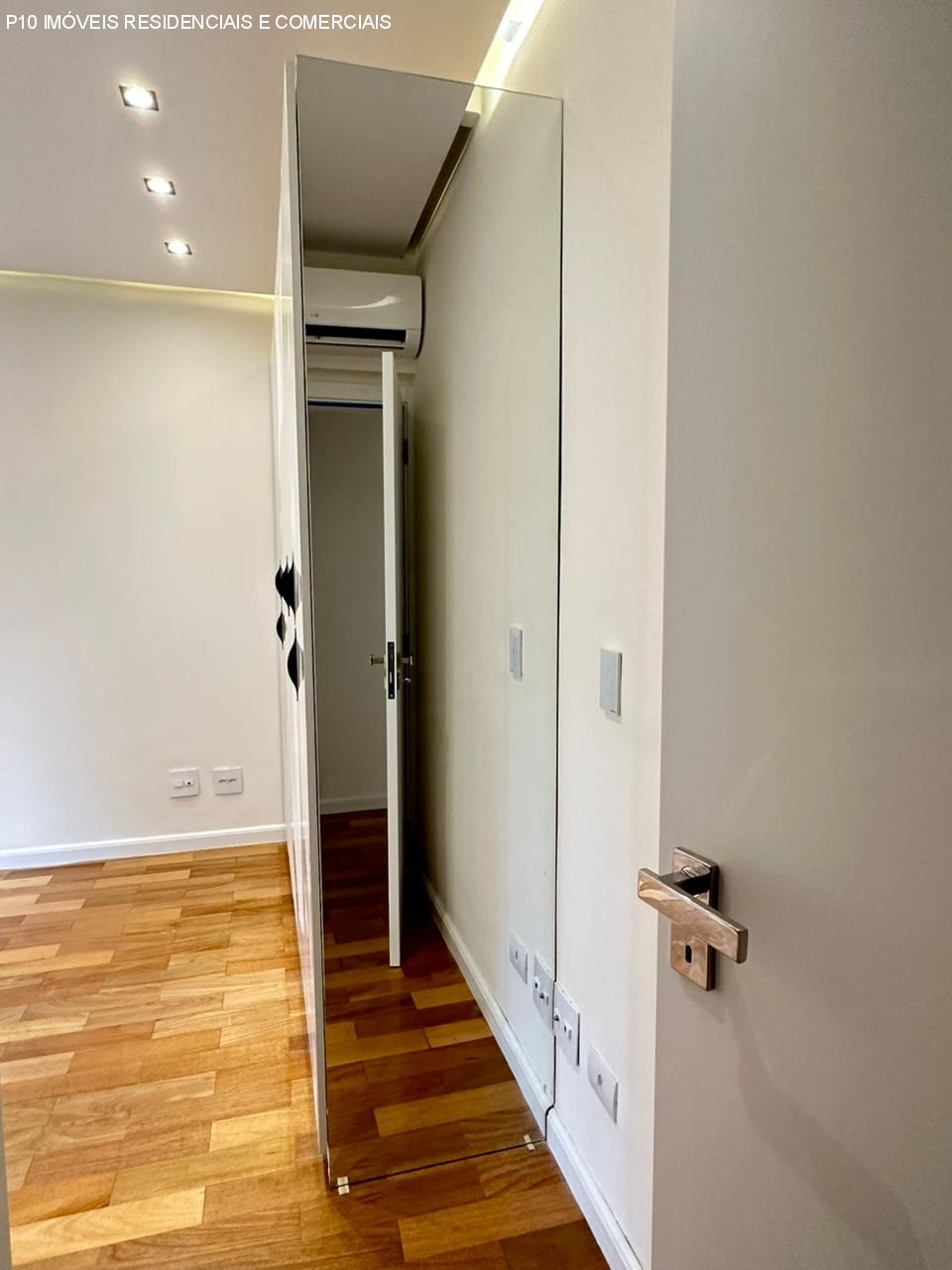 Apartamento à venda com 2 quartos, 92m² - Foto 8