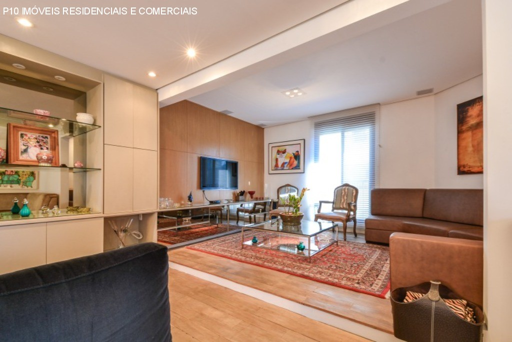 Apartamento à venda com 3 quartos, 224m² - Foto 10