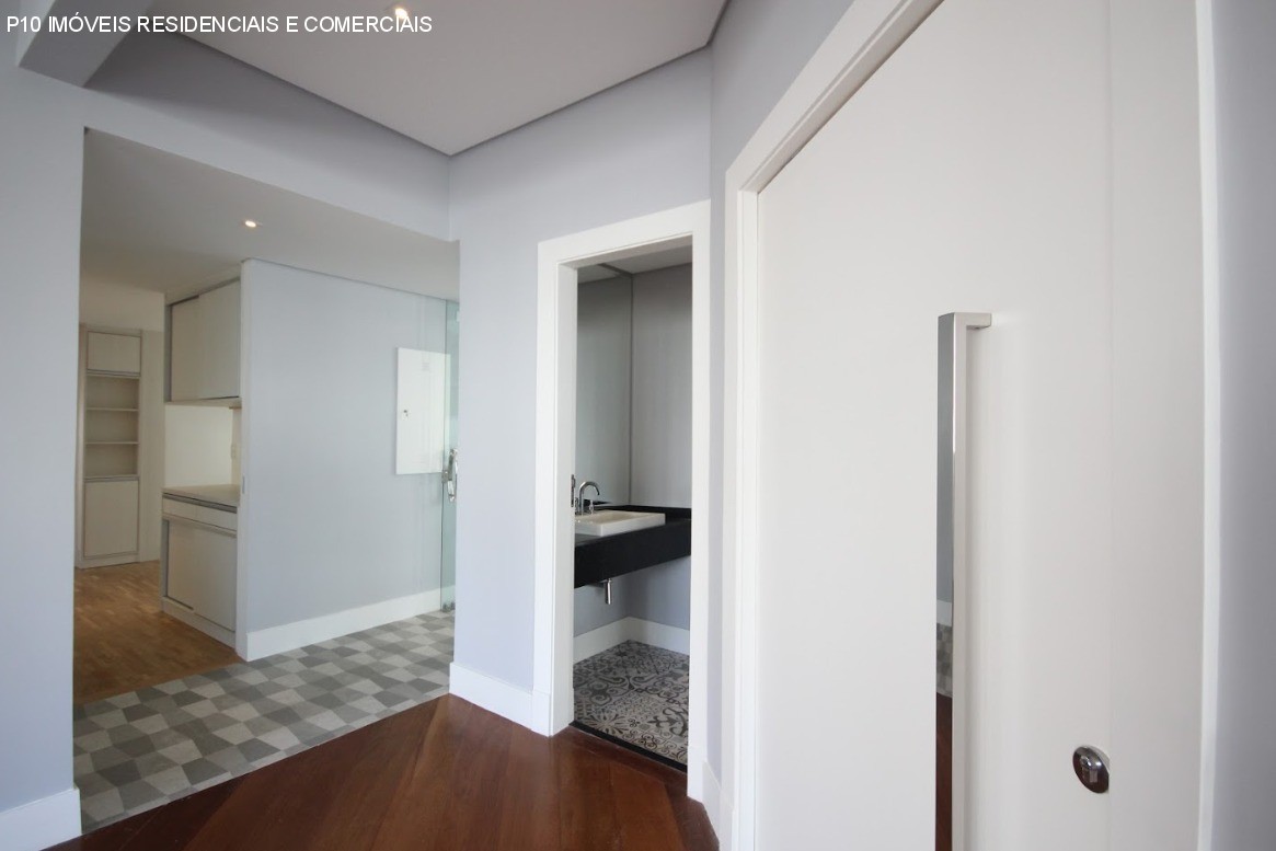 Apartamento à venda com 3 quartos, 244m² - Foto 12