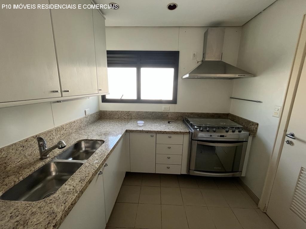 Cobertura à venda com 4 quartos, 354m² - Foto 9