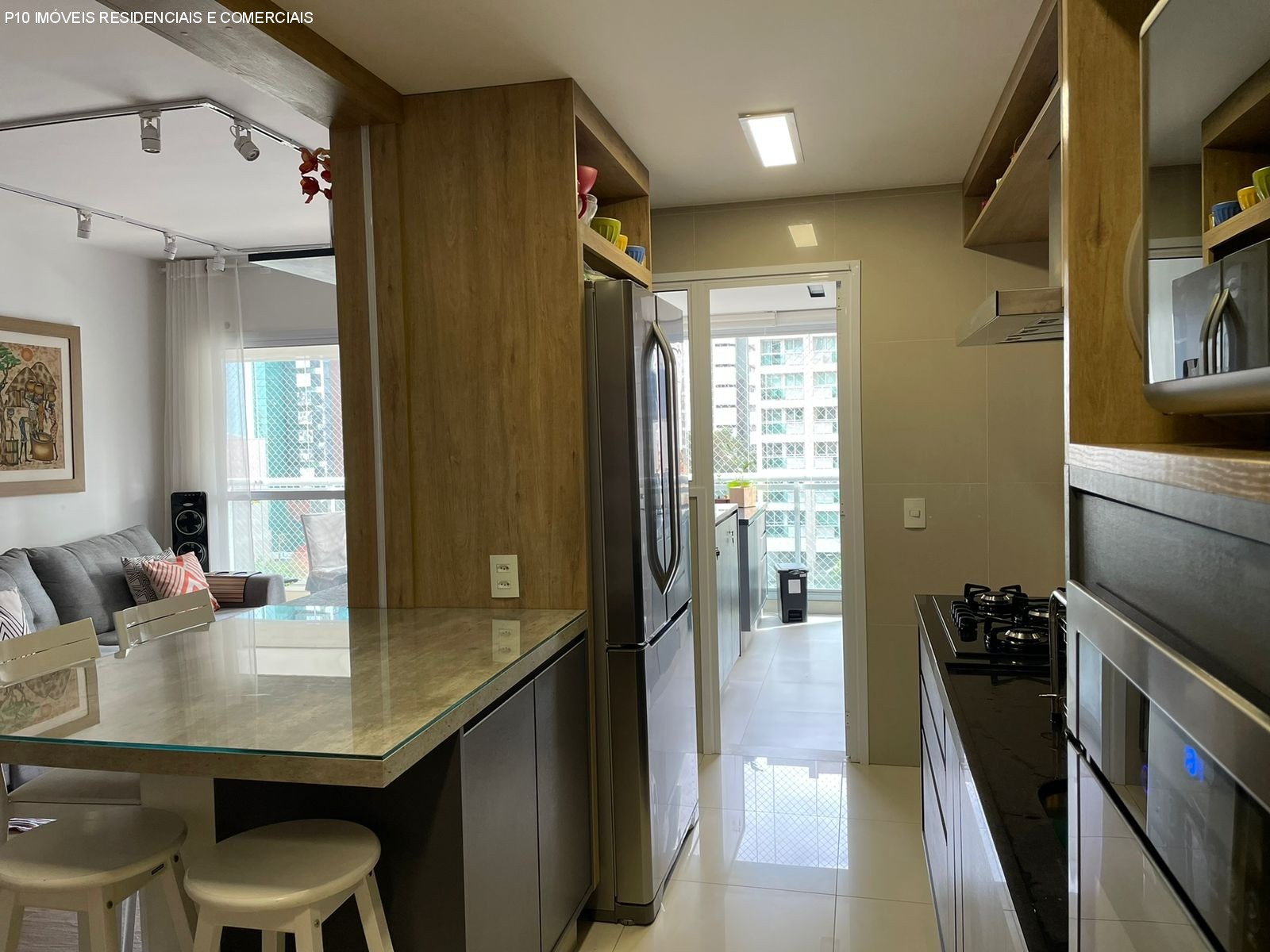 Apartamento à venda com 3 quartos, 106m² - Foto 17