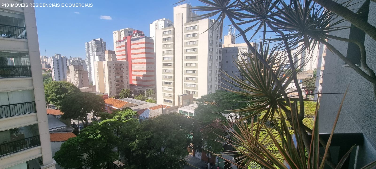 Apartamento à venda com 3 quartos, 167m² - Foto 2