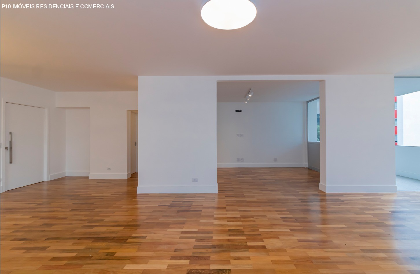 Apartamento à venda com 3 quartos, 270m² - Foto 7