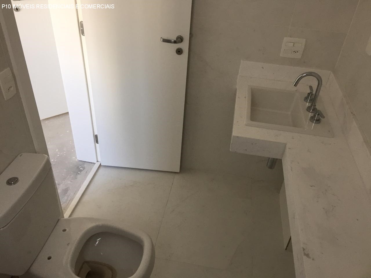 Apartamento à venda com 3 quartos, 192m² - Foto 18