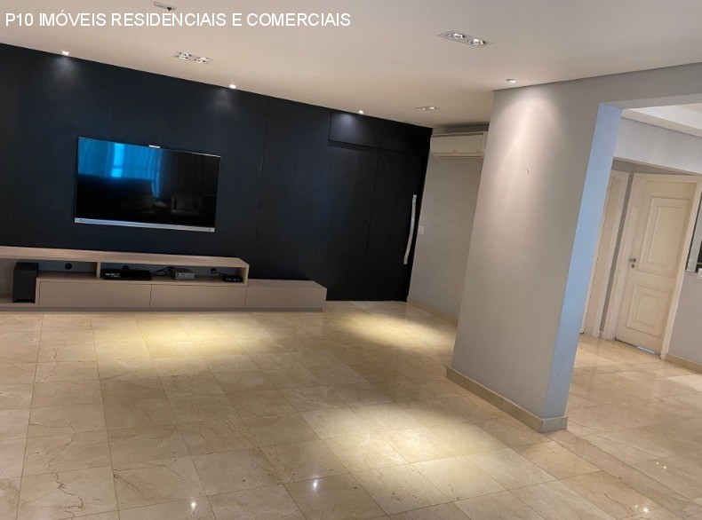 Apartamento à venda com 4 quartos, 192m² - Foto 2