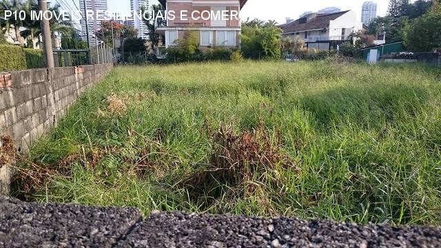 Terreno à venda, 682m² - Foto 1