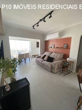 Cobertura à venda com 2 quartos, 72m² - Foto 1