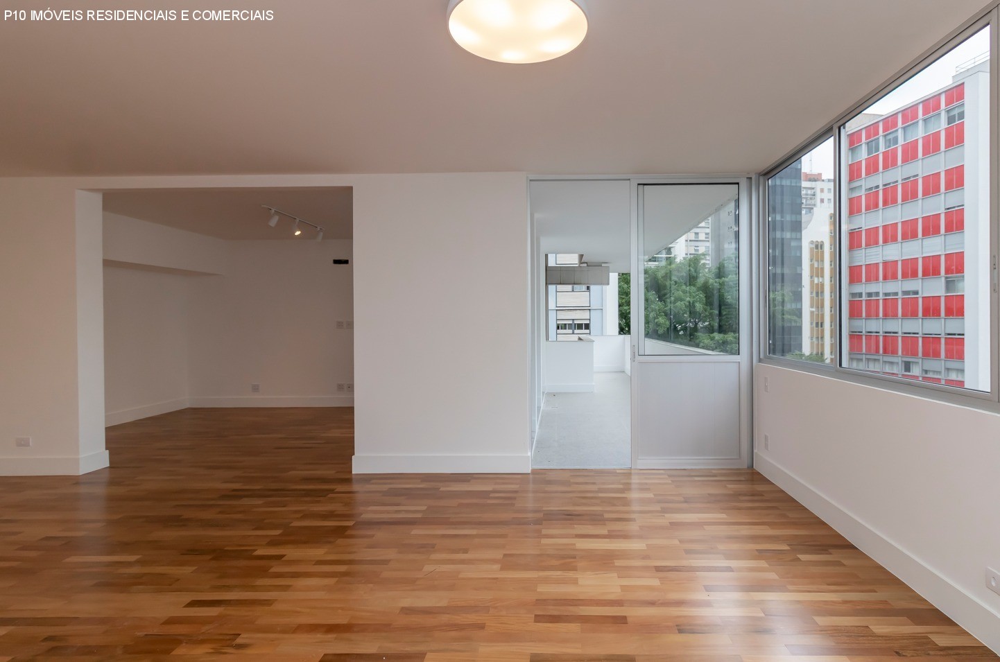 Apartamento à venda com 3 quartos, 270m² - Foto 15