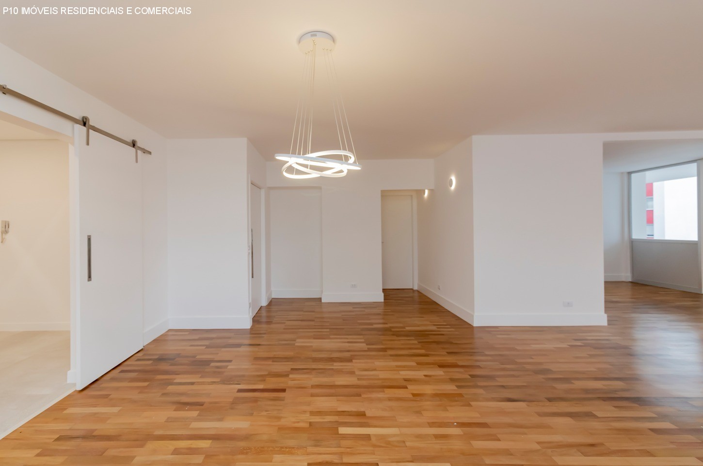 Apartamento à venda com 3 quartos, 270m² - Foto 5