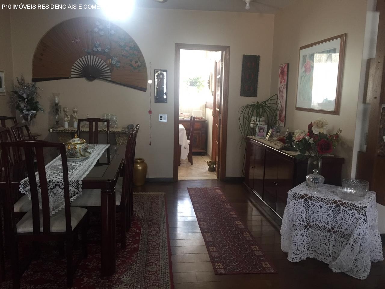 Apartamento à venda com 3 quartos, 256m² - Foto 2