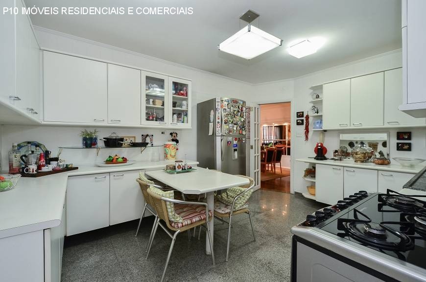 Apartamento à venda com 3 quartos, 150m² - Foto 5