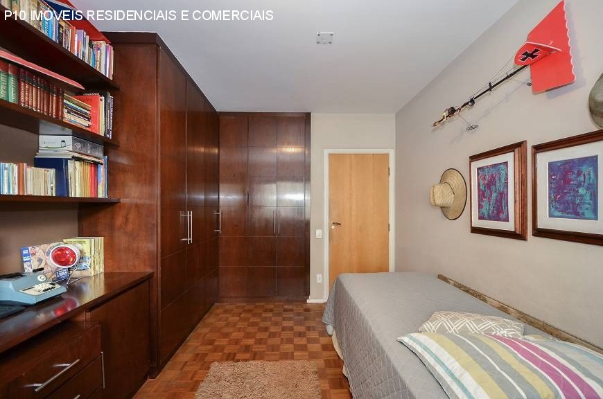 Apartamento à venda com 3 quartos, 150m² - Foto 17