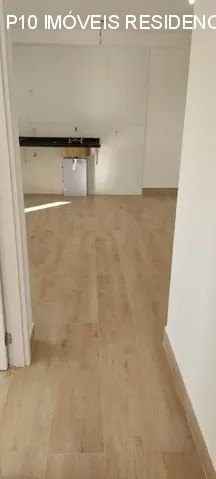 Apartamento à venda com 2 quartos, 66m² - Foto 4