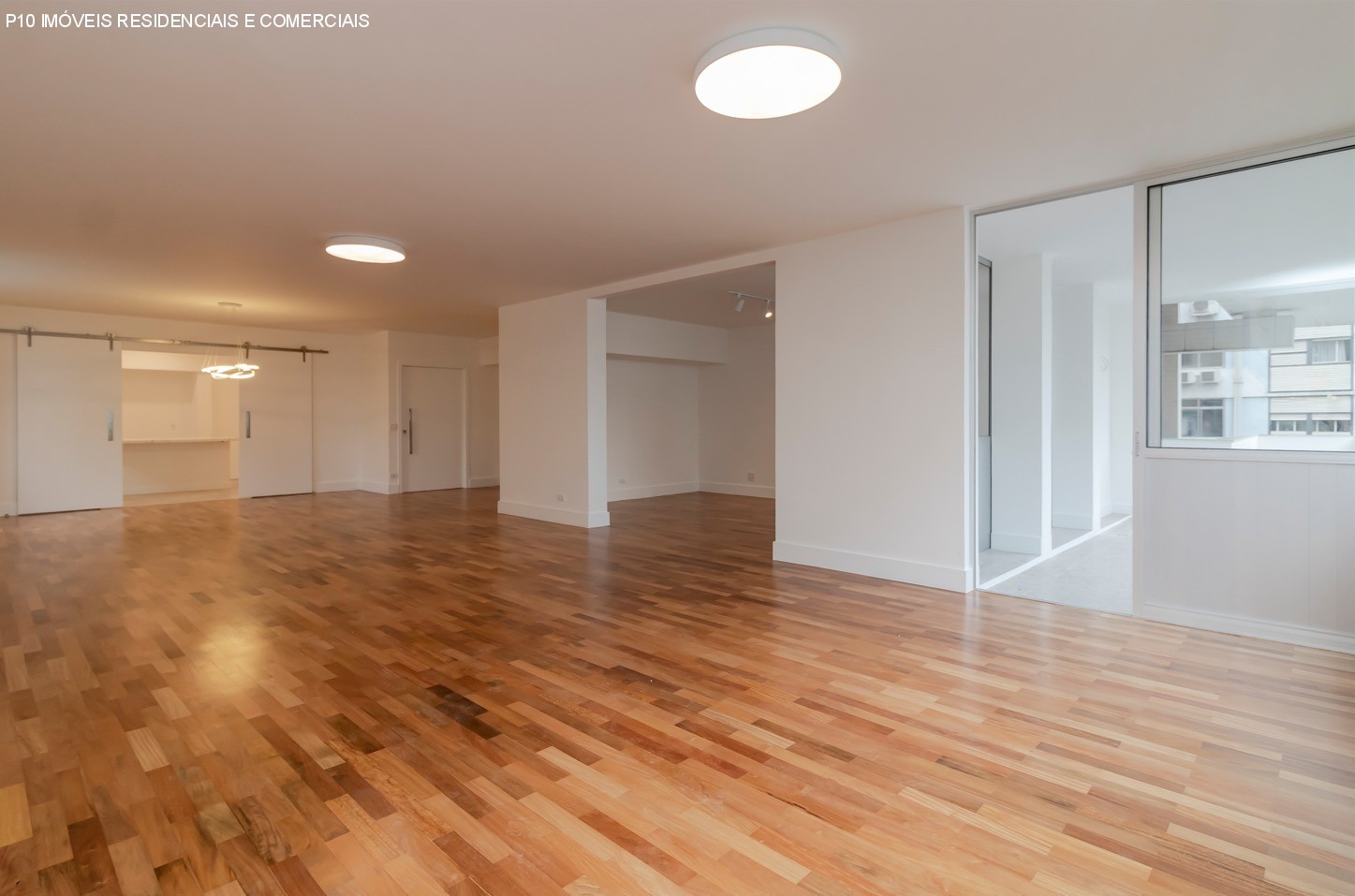 Apartamento à venda com 3 quartos, 270m² - Foto 8