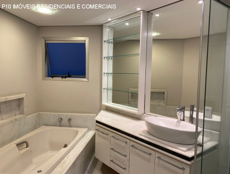 Apartamento à venda com 4 quartos, 192m² - Foto 24