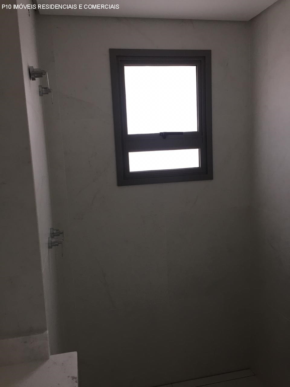 Apartamento à venda com 3 quartos, 192m² - Foto 10