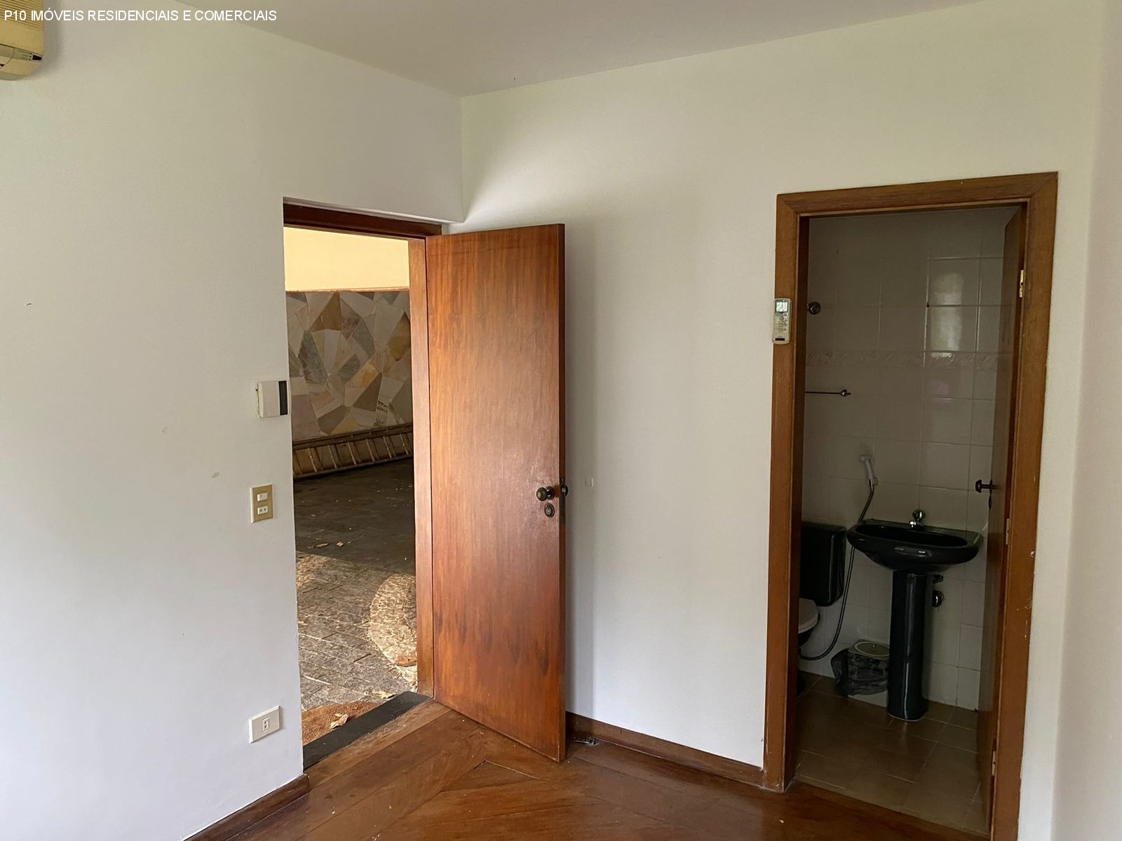 Sobrado à venda com 4 quartos, 360m² - Foto 18