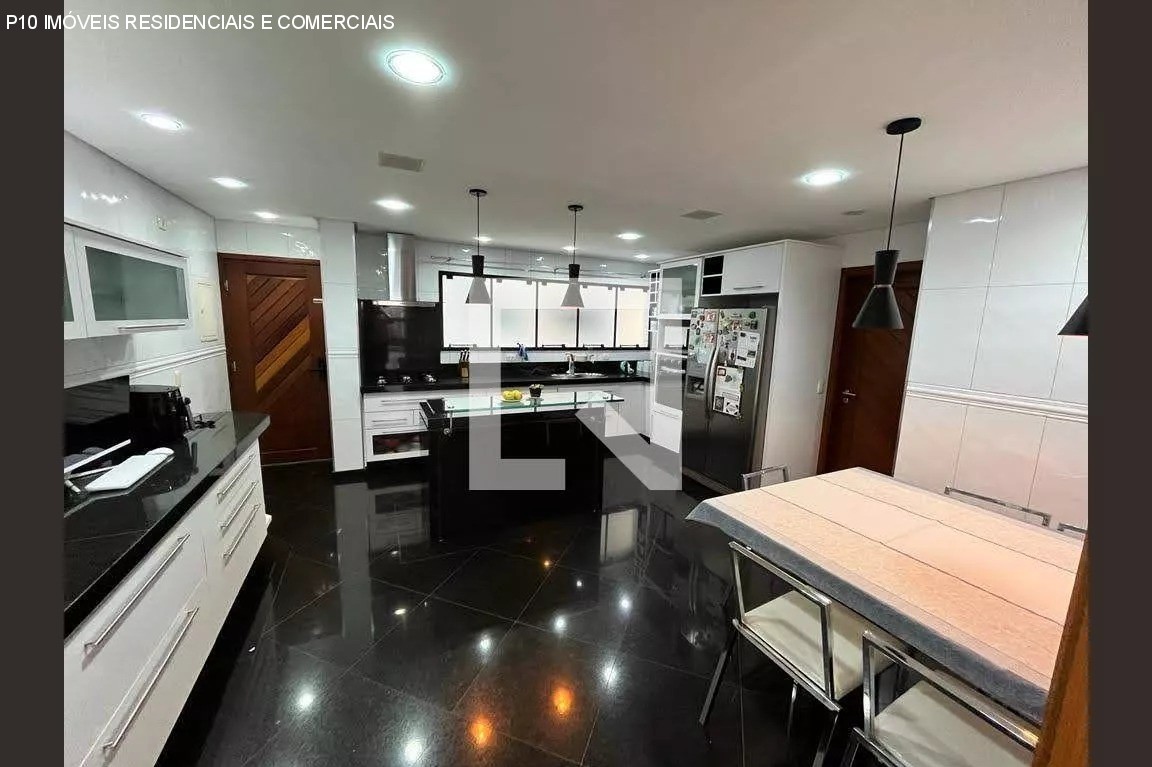 Apartamento à venda com 4 quartos, 206m² - Foto 8