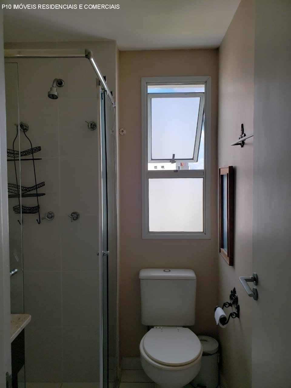 Apartamento à venda com 2 quartos, 70m² - Foto 17