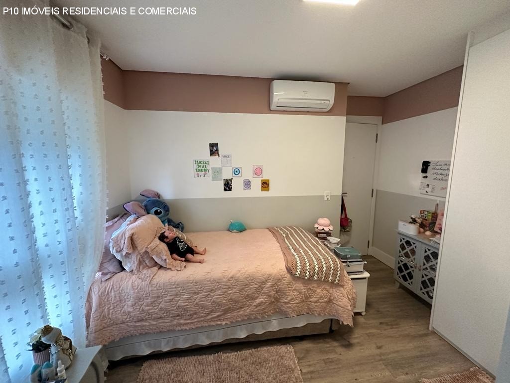 Apartamento à venda com 4 quartos, 189m² - Foto 11