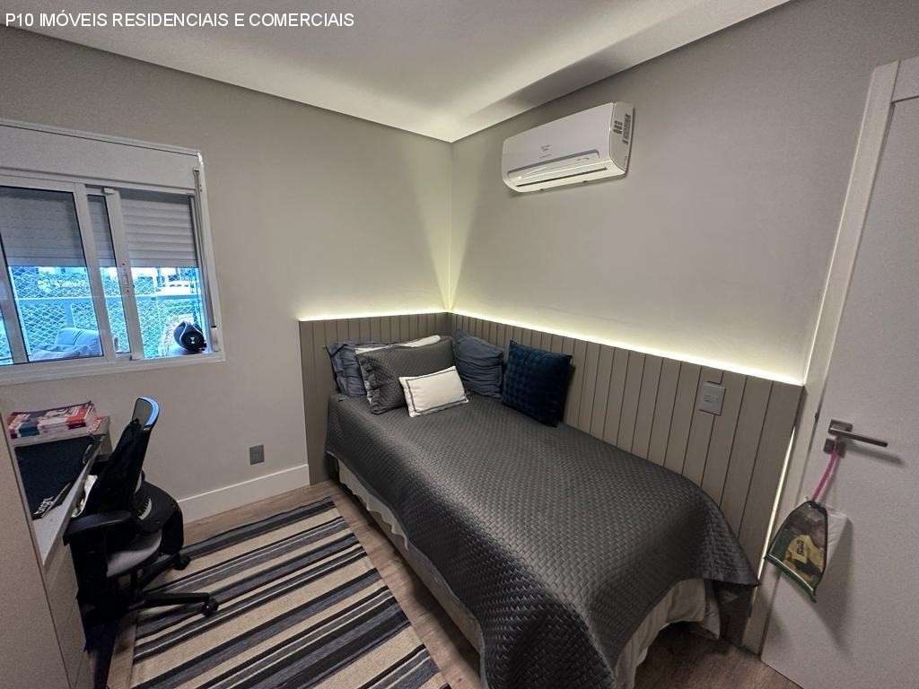 Apartamento à venda com 4 quartos, 189m² - Foto 17