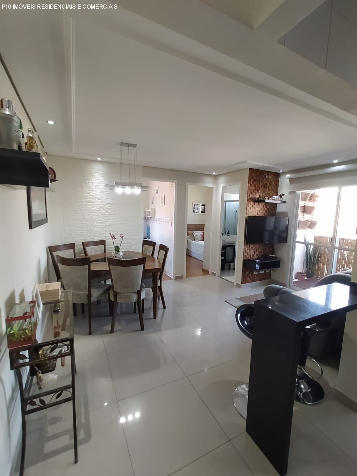 Apartamento à venda com 2 quartos, 53m² - Foto 1