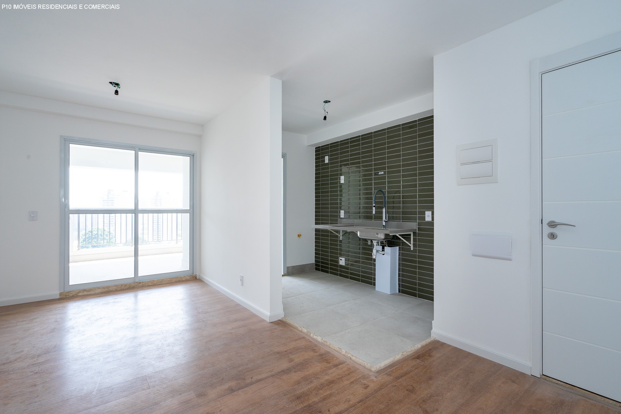 Apartamento à venda com 2 quartos, 69m² - Foto 9