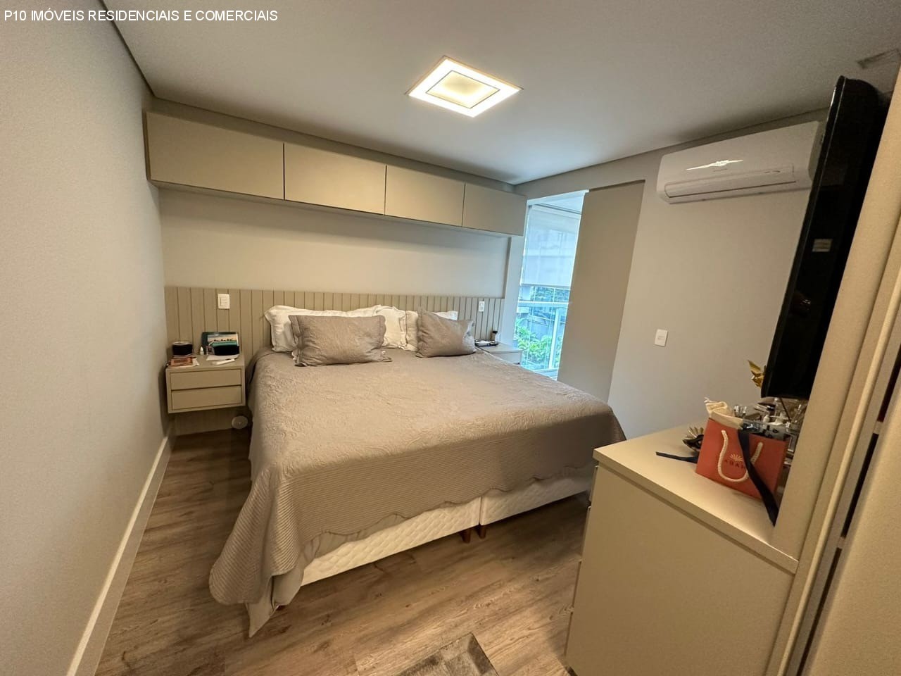 Apartamento à venda com 4 quartos, 189m² - Foto 13