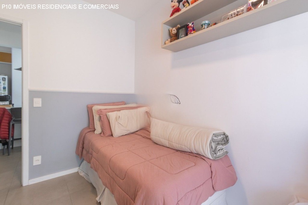 Apartamento à venda com 3 quartos, 105m² - Foto 15