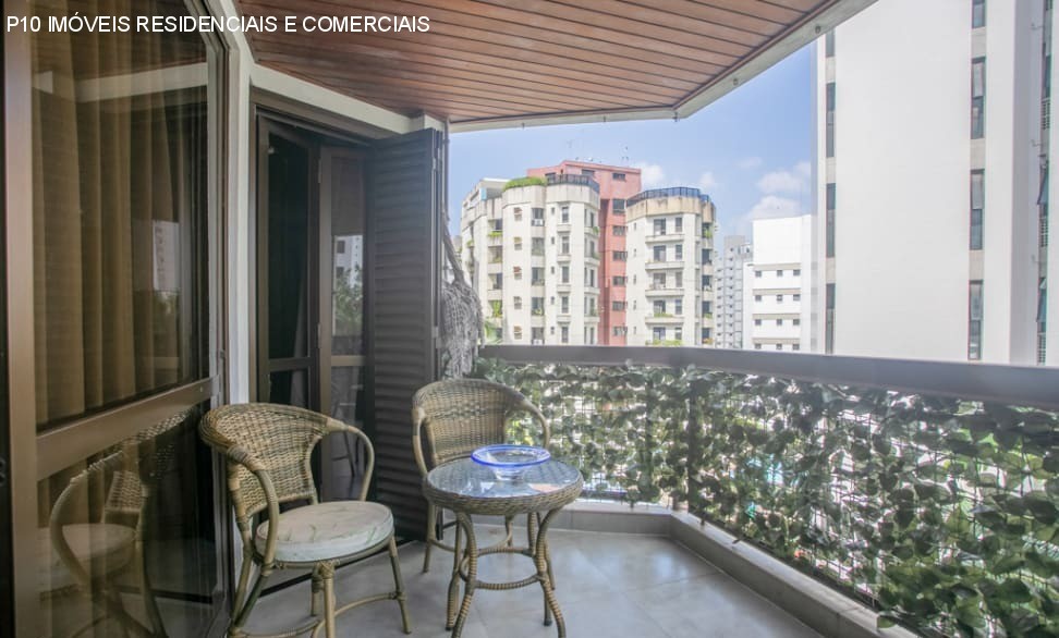 Apartamento à venda com 3 quartos, 127m² - Foto 1