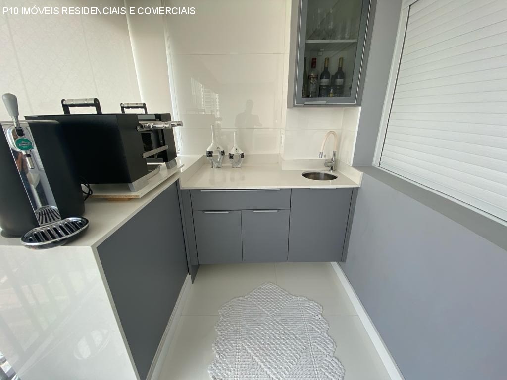 Apartamento à venda com 2 quartos, 87m² - Foto 15