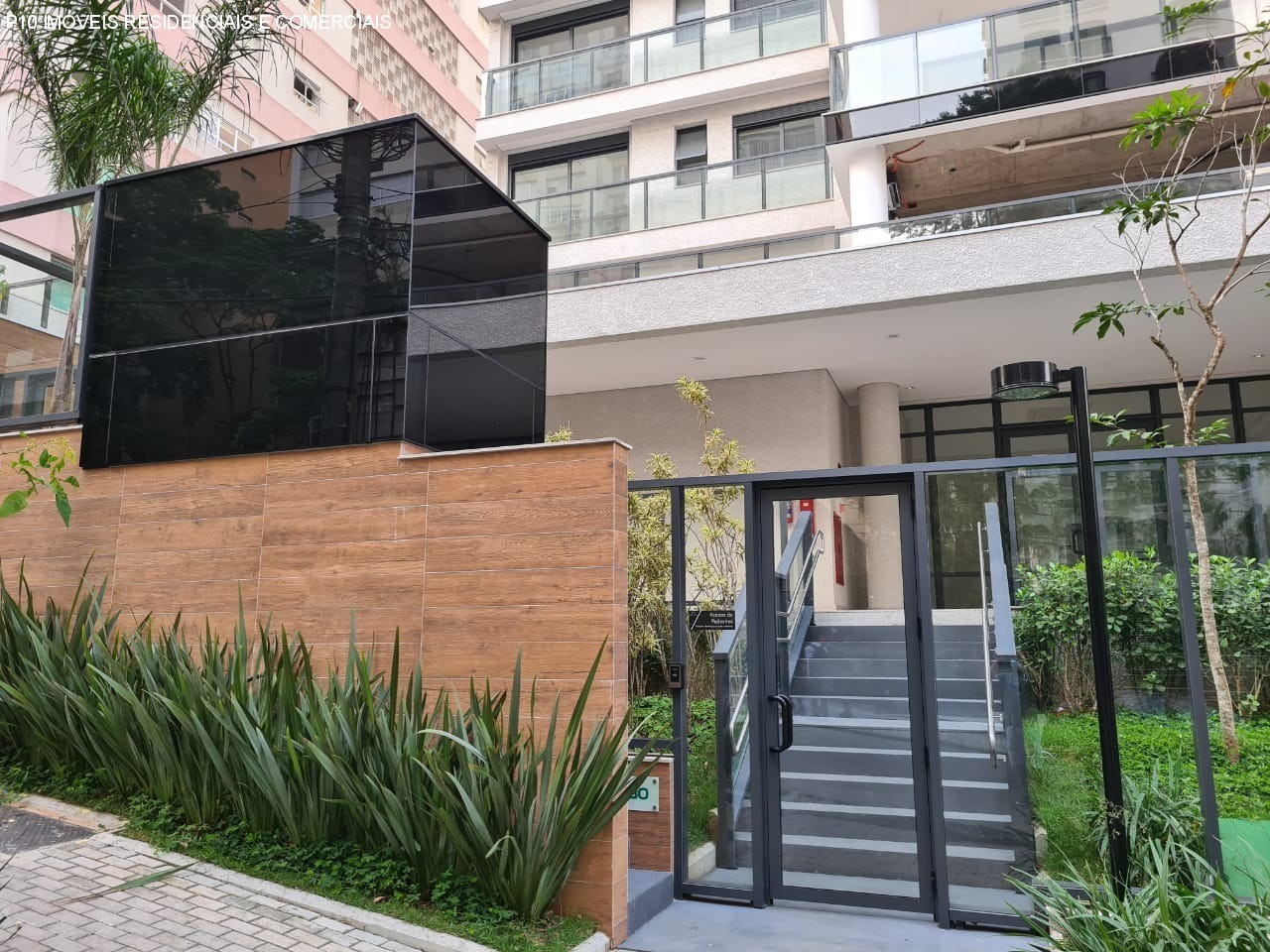 Apartamento à venda com 3 quartos, 205m² - Foto 19