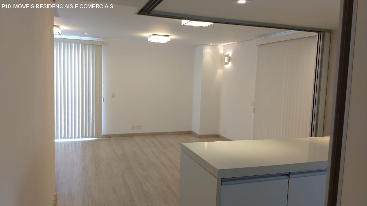 Apartamento à venda com 2 quartos, 85m² - Foto 9