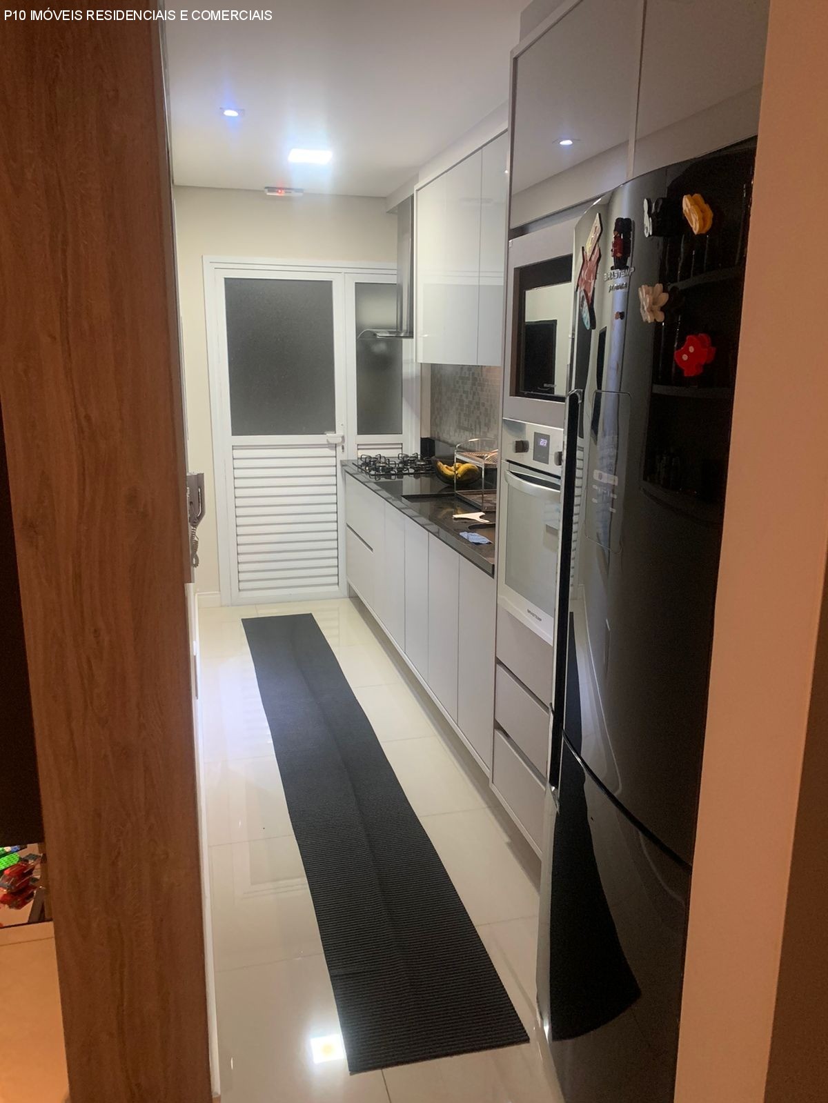 Apartamento à venda com 3 quartos, 96m² - Foto 32