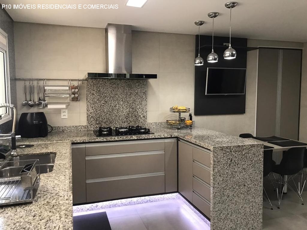 Apartamento à venda com 4 quartos, 238m² - Foto 22