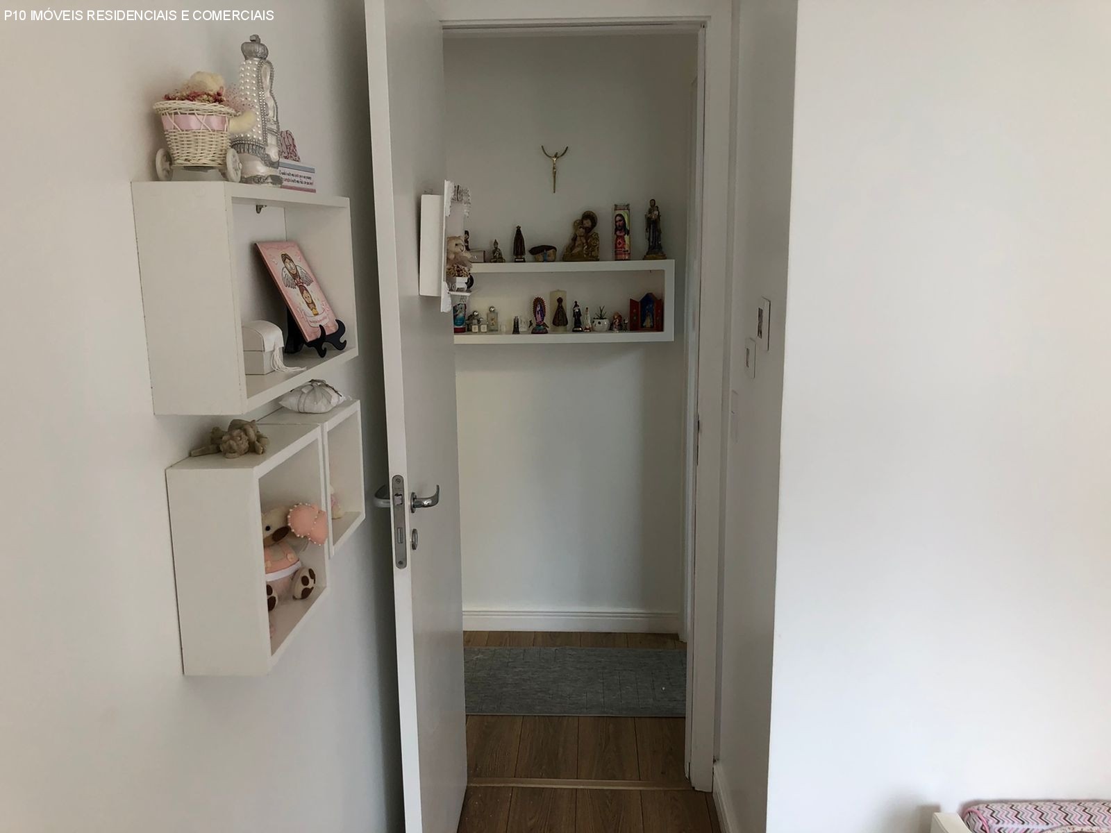 Apartamento à venda com 3 quartos, 107m² - Foto 6