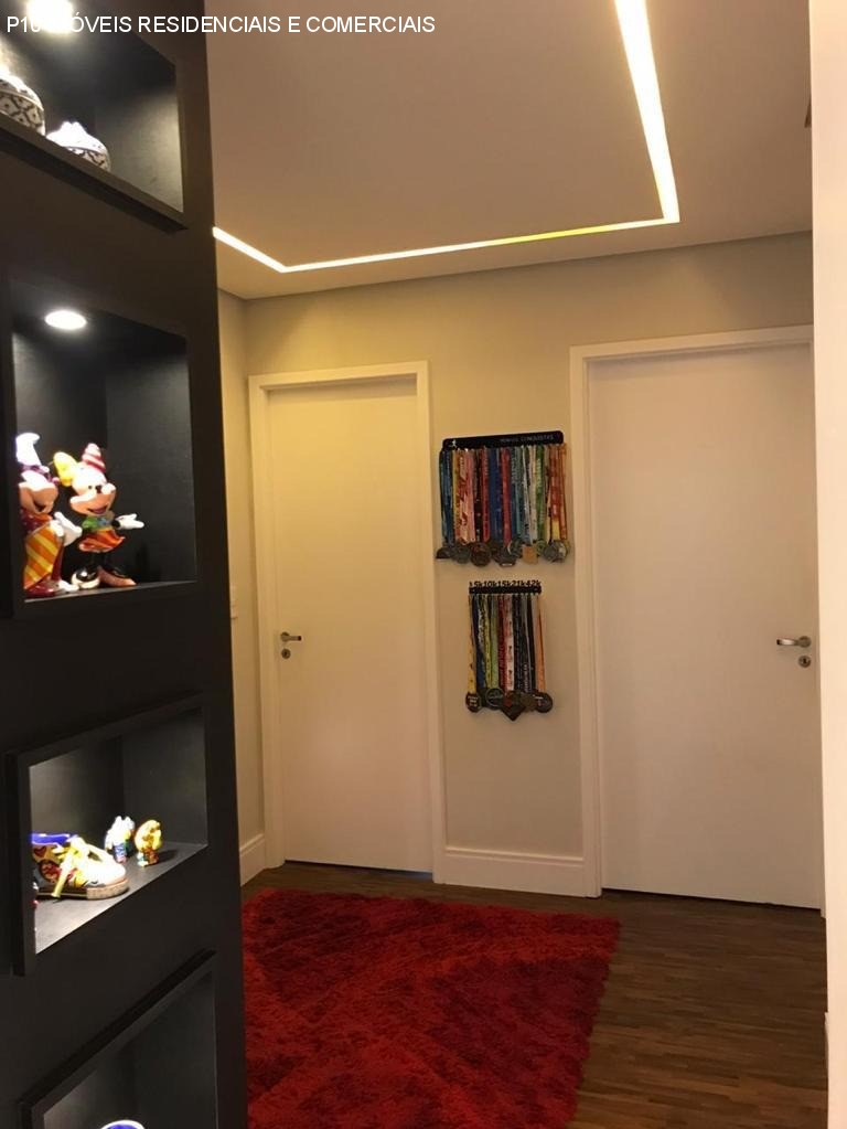 Apartamento à venda com 4 quartos, 238m² - Foto 36