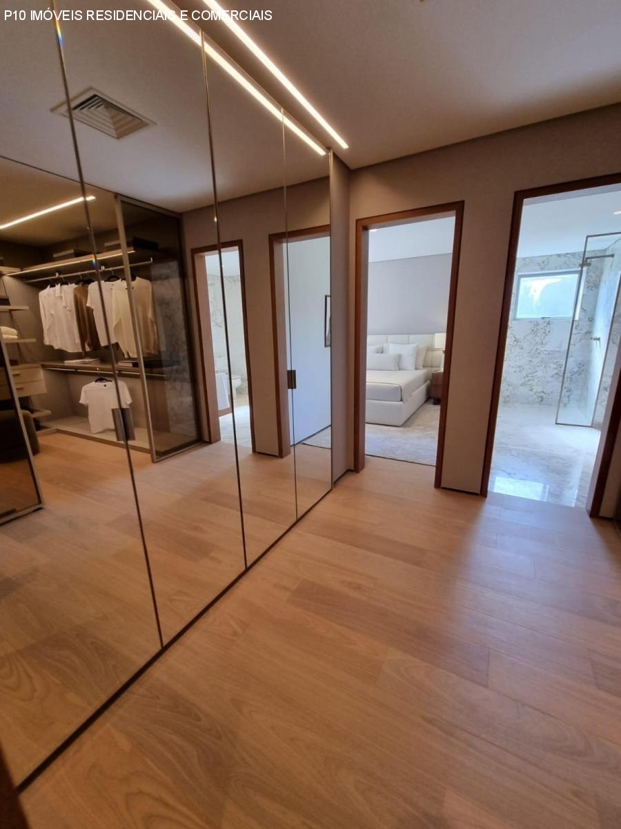 Apartamento à venda com 3 quartos, 240m² - Foto 14