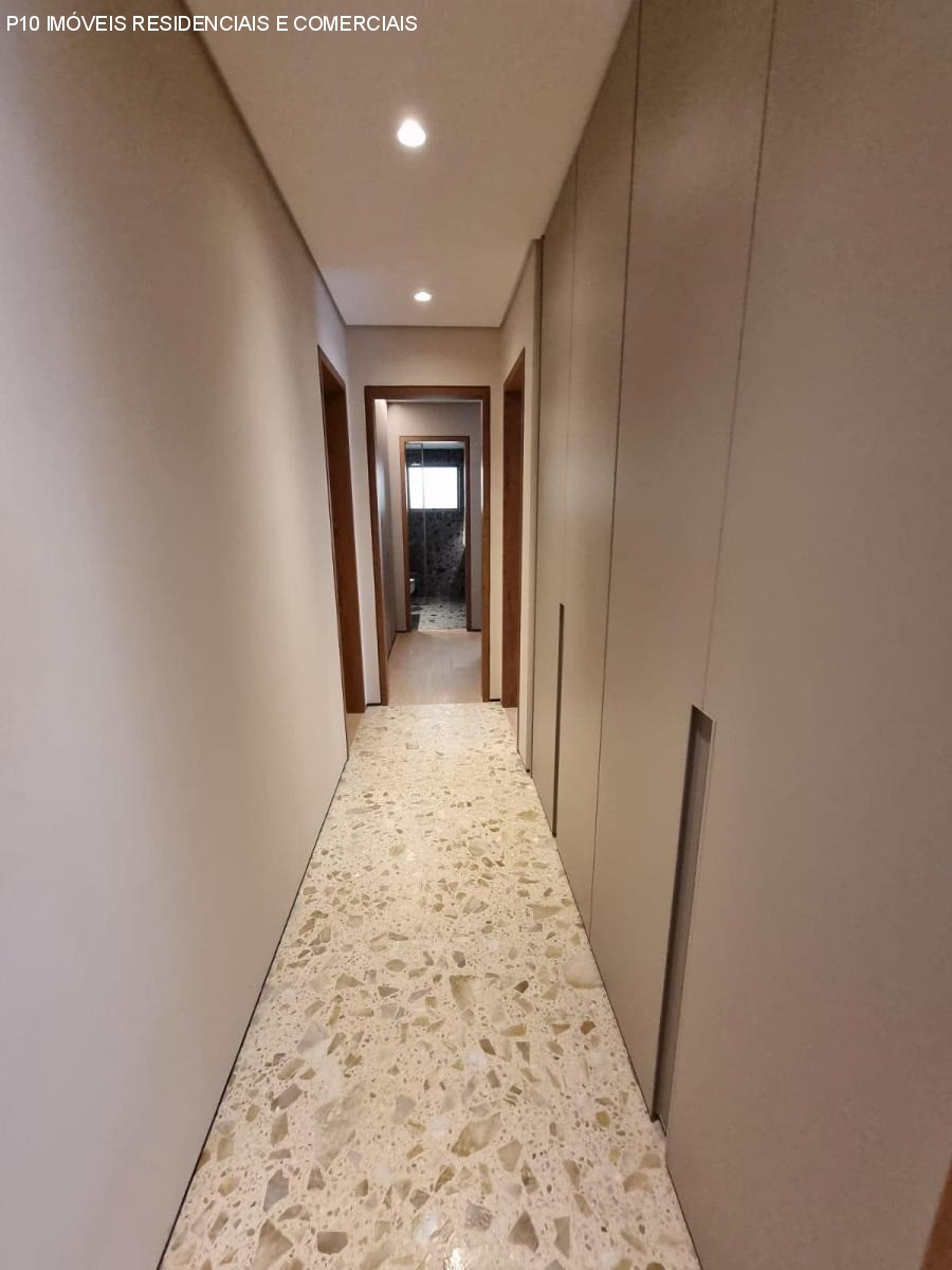 Apartamento à venda com 3 quartos, 240m² - Foto 13