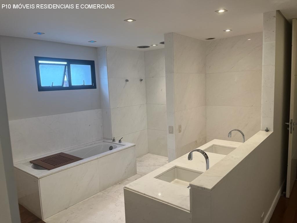 Apartamento à venda com 3 quartos, 192m² - Foto 21