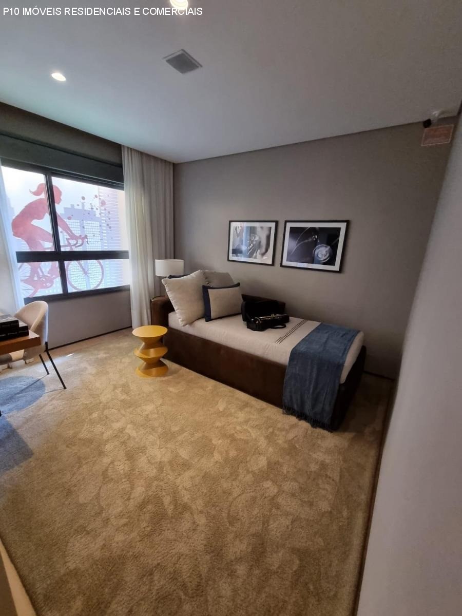 Apartamento à venda com 3 quartos, 240m² - Foto 12