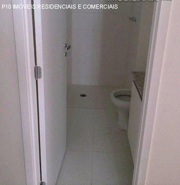 Apartamento à venda com 2 quartos, 70m² - Foto 14