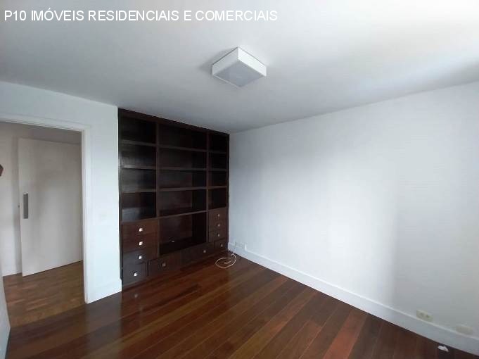 Apartamento à venda com 3 quartos, 140m² - Foto 8