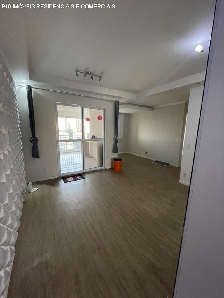 Apartamento à venda com 2 quartos, 80m² - Foto 5