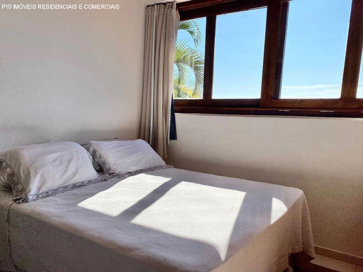 Casa de Condomínio à venda com 4 quartos, 300m² - Foto 15