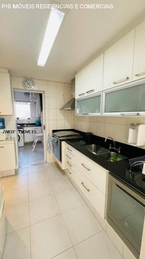 Apartamento à venda com 3 quartos, 177m² - Foto 10