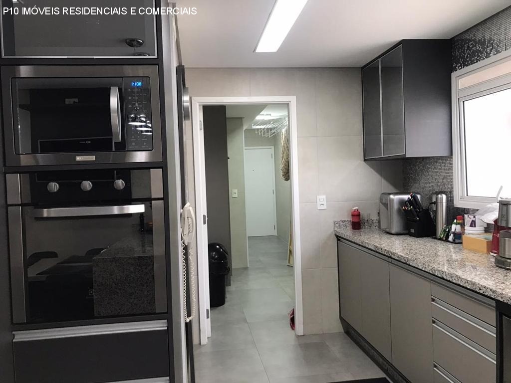 Apartamento à venda com 4 quartos, 238m² - Foto 18