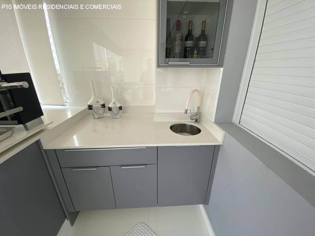 Apartamento à venda com 2 quartos, 87m² - Foto 14