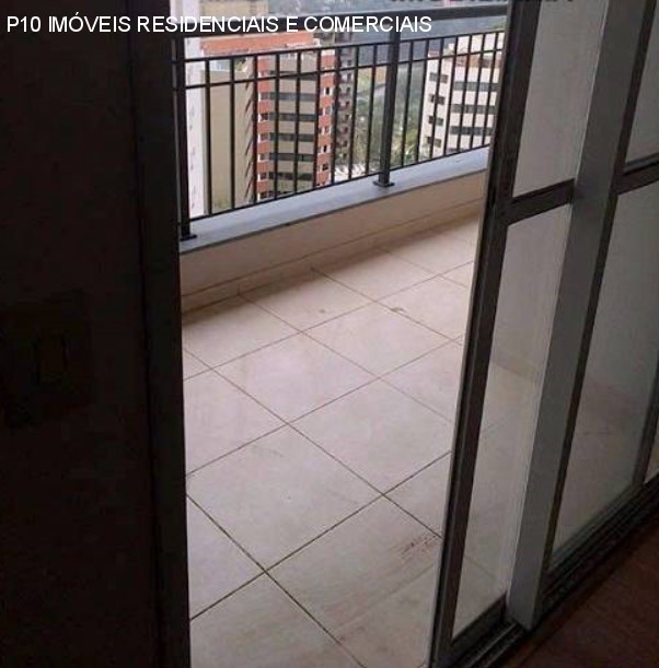 Apartamento à venda com 2 quartos, 70m² - Foto 5