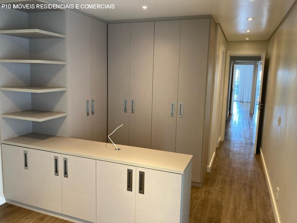 Apartamento à venda com 4 quartos, 165m² - Foto 9